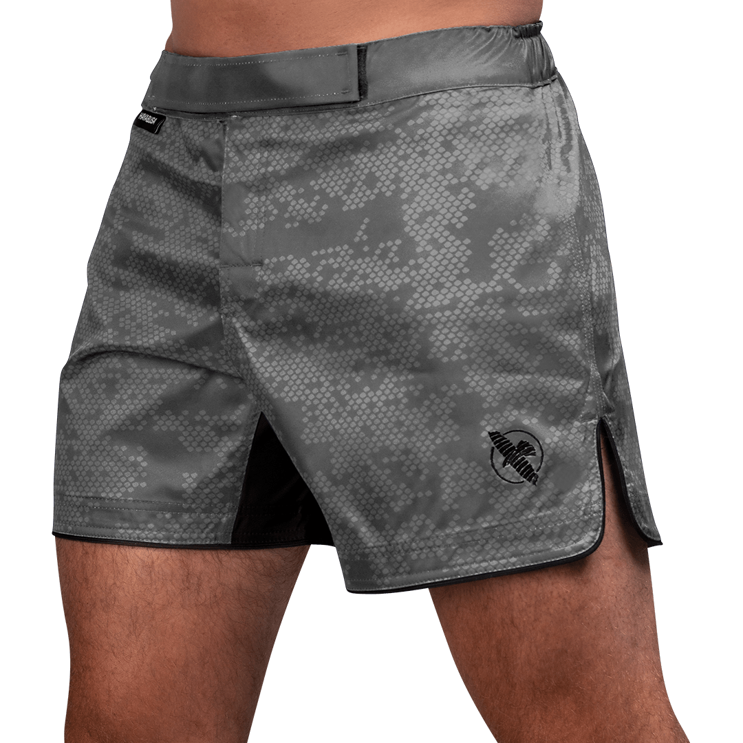 Hayabusa | Hexagon Mid-Thigh Fight Shorts - XTC Fitness - Exercise Equipment Superstore - Canada - Grappling Shorts