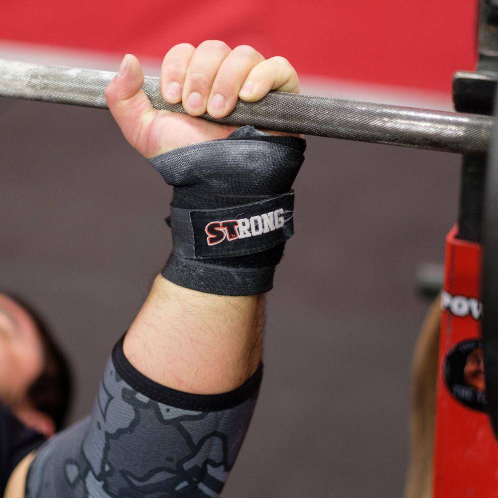 Sling Shot | STrong Wrist Wraps - Black - XTC Fitness - Exercise Equipment Superstore - Canada - Wrist Wraps