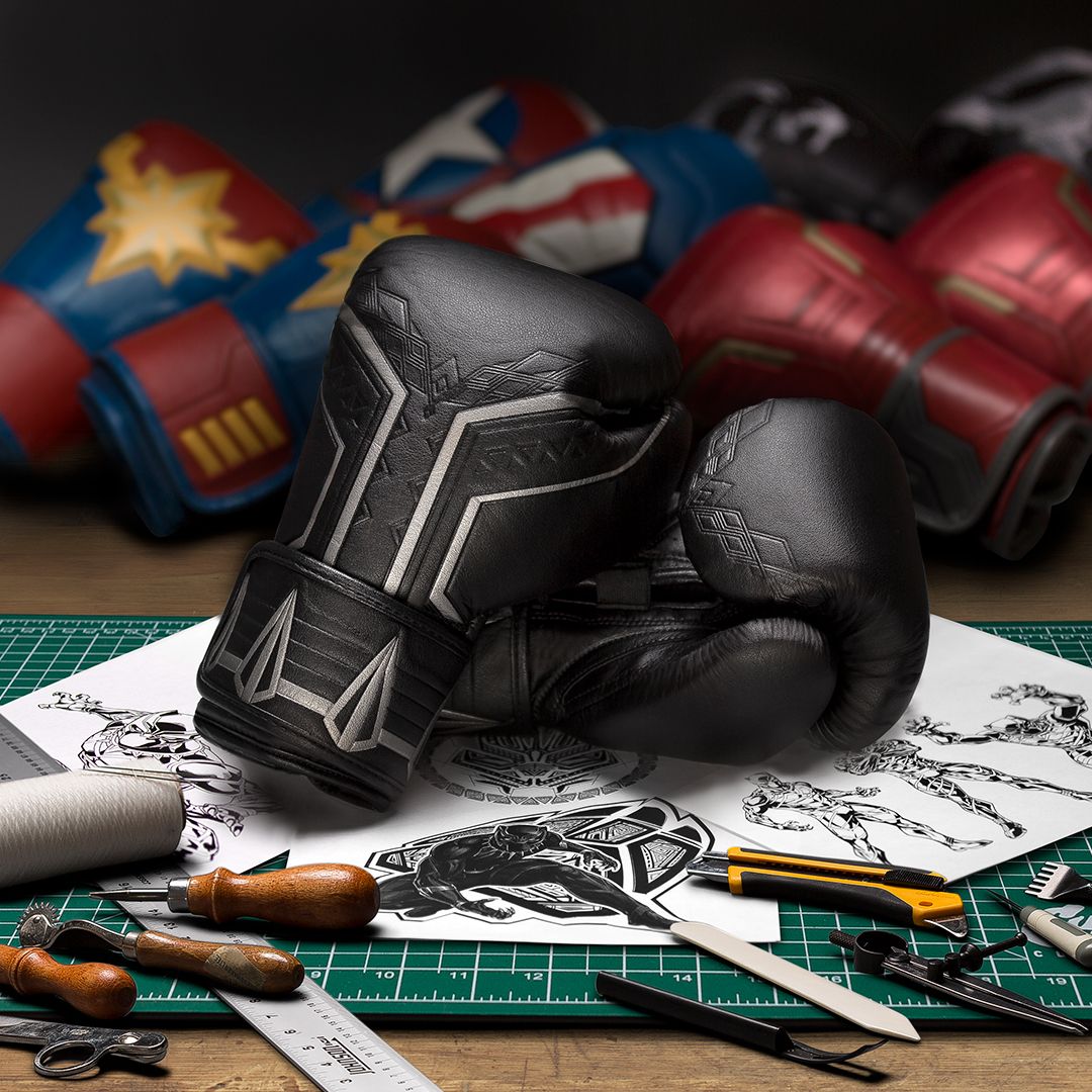Black panther boxing gloves outlet